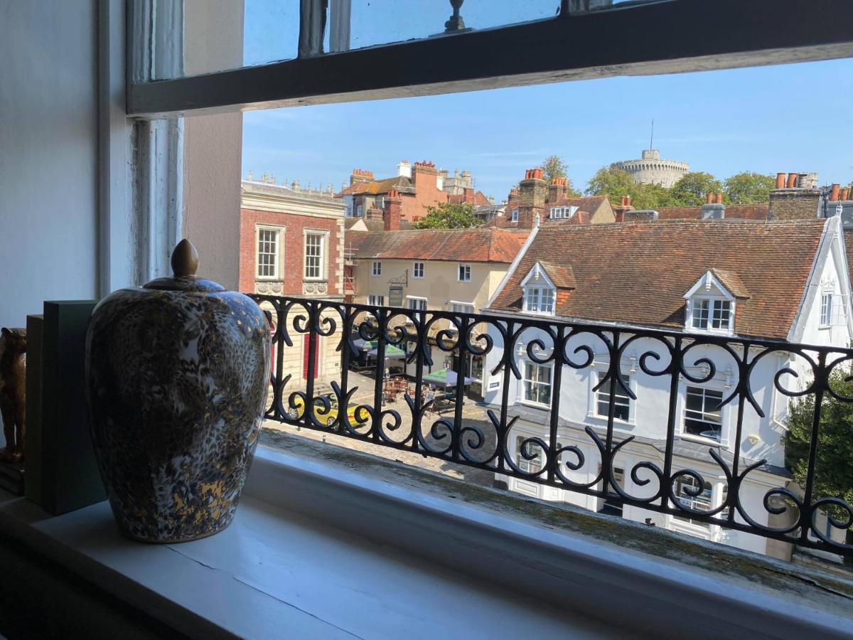 Letting Serviced Apartments - Guards View, Windsor Exterior foto